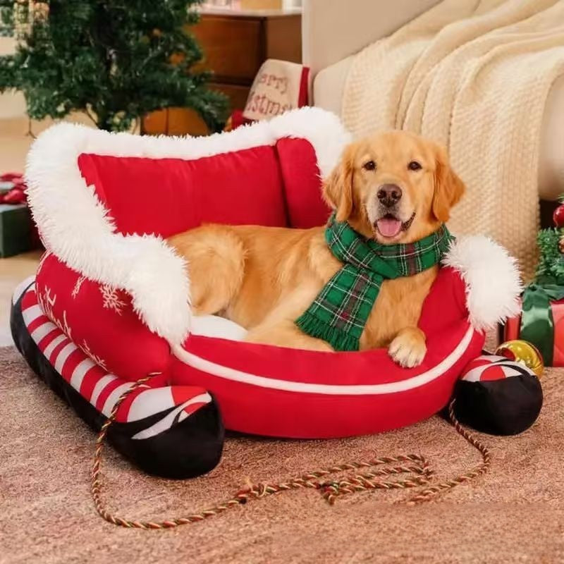 Christmas Cat's Nest