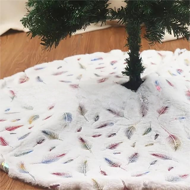 Plush Christmas Tree Skirt