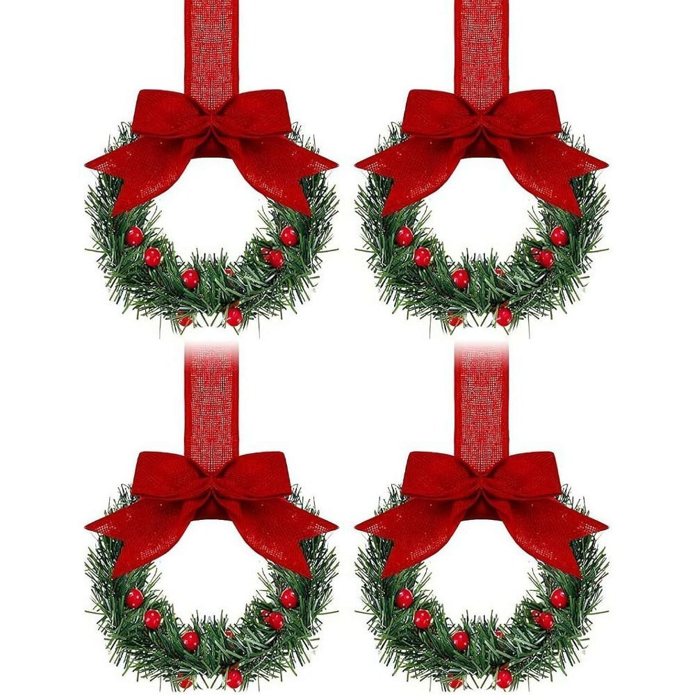 Christmas Decoration Wreath with Berries