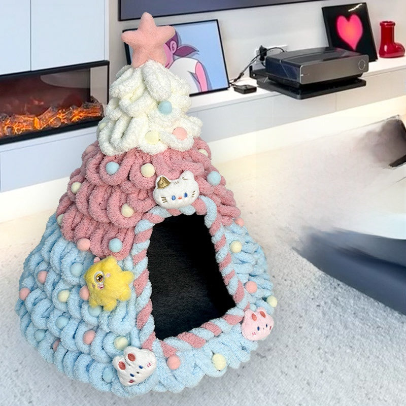 Christmas Tree Felt Cat Bed