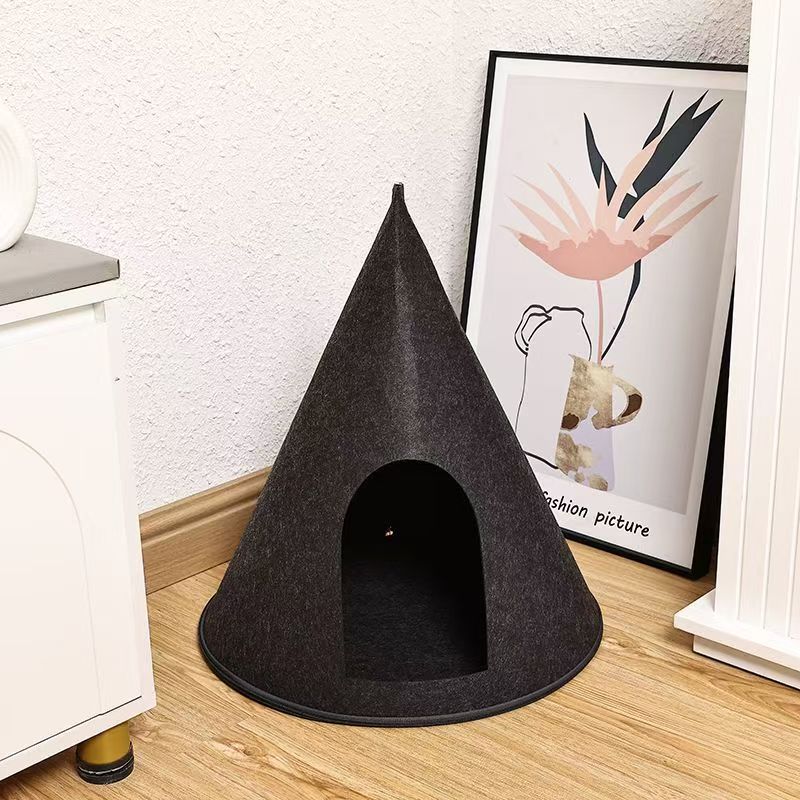 Felt Tapered Cat Nest Christmas Tree Design
