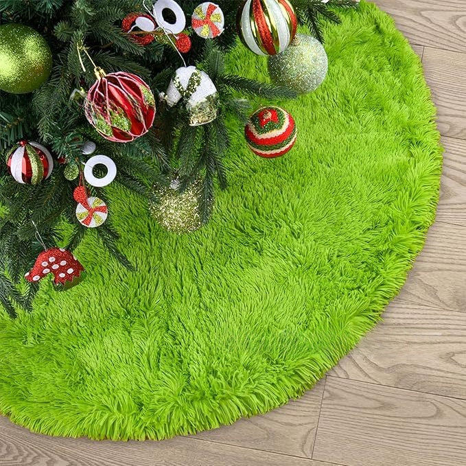 Plush Christmas Tree Skirt