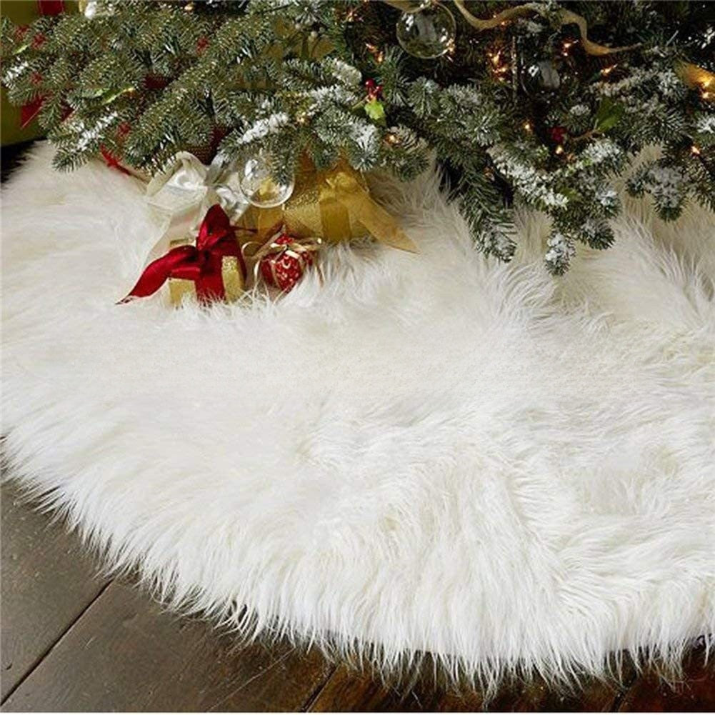 Plush Christmas Tree Skirt