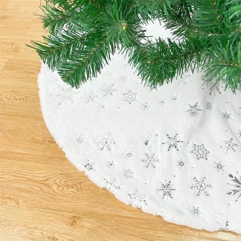 Plush Christmas Tree Skirt