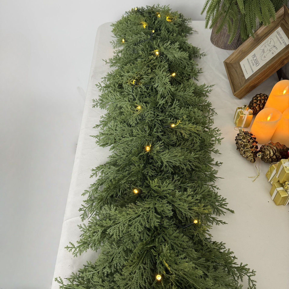 Christmas Cedar Wreath Garland for Home Decoration