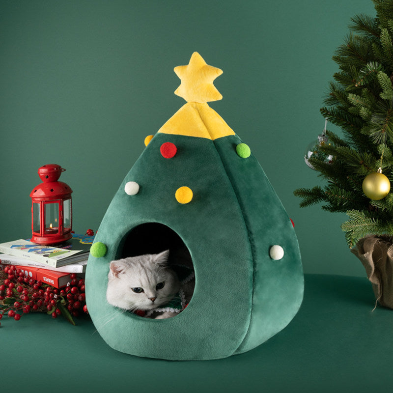 Enclosed Christmas Tree Pet House with Removable Cushion